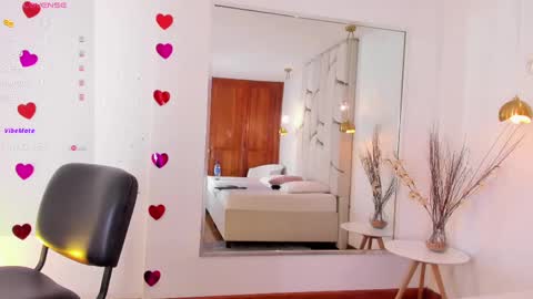 Snapshot of cutegirl__nini chatting on 25, 2, 2025 andre online show from 25, 2, 2025