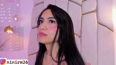 Snapshot of cutegirl__nini chatting on 4, 3, 2025 andre online show from 4, 3, 2025