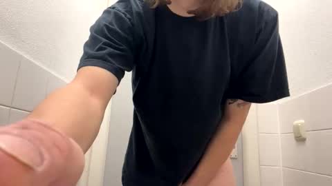 Snapshot of cuteguy6668889 chatting on 23, 2, 2026 Cutegoth online show from 23, 2, 2026