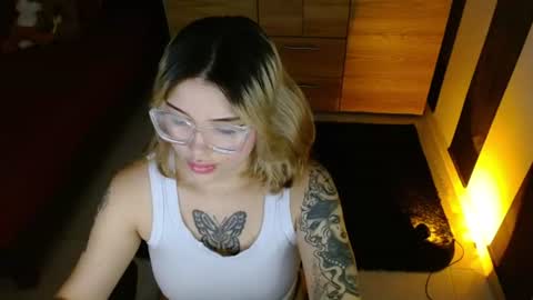 Snapshot of cuteisabella_a chatting on 13, 7, 2026 isabella online show from 13, 7, 2026