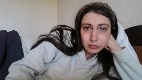 Snapshot of cutekattie chatting on 27, 4, 2026 cutekattie online show from 27, 4, 2026