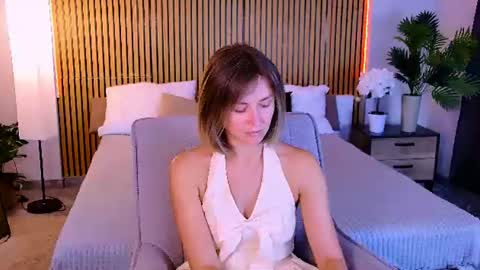 Snapshot of cutemirage chatting on 11, 6, 2026 cutemirage online show from 11, 6, 2026