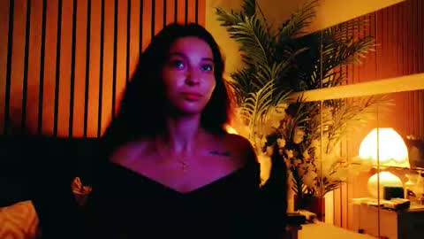 cuteness__girl online show from 13, 9, 2025