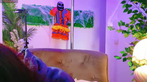 cuteness__girl online show from 1, 11, 2025