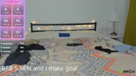 cutenessnicole online show from 9, 3, 2025