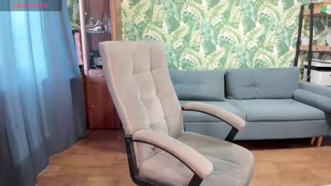 Snapshot of cutepawskitter chatting on 11, 11, 2025 cutepawskitter online show from 11, 11, 2025