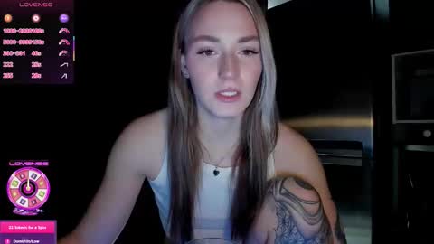 Snapshot of cutestdemon chatting on 25, 11, 2025 Im saving up to fix my favorite car online show from 25, 11, 2025