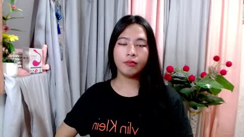 Snapshot of cutestgurl_ chatting on 5, 12, 2025 cute online show from 5, 12, 2025