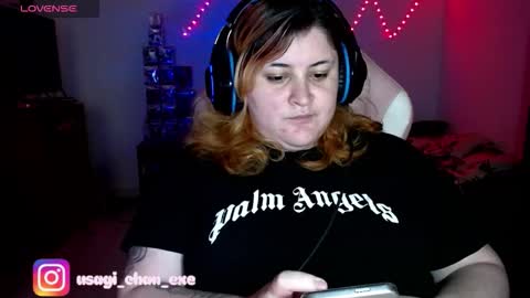 Snapshot of cuteusagi chatting on 25, 11, 2025 Usagi online show from 25, 11, 2025