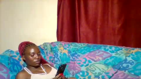 cutey_lunar online show from 30, 1, 2025