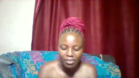 cutey_lunar online show from 2, 2, 2025