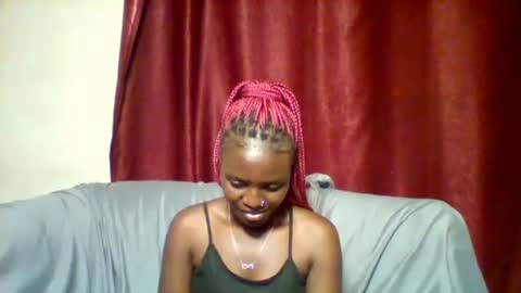 cutey_lunar online show from 8, 2, 2025