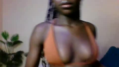 Snapshot of cutey_mara chatting on 5, 4, 2026 cutey_mara online show from 5, 4, 2026