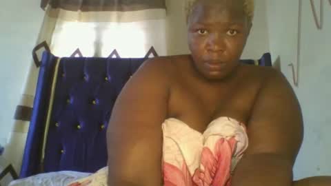 cutey_mellanin online show from 15, 9, 2025
