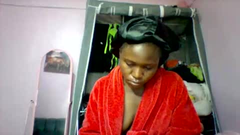 Snapshot of cutezola chatting on 30, 10, 2025 cutezola online show from 30, 10, 2025