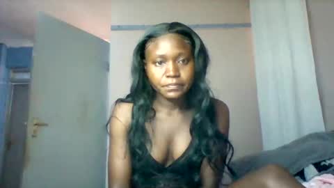 Snapshot of cutezola chatting on 30, 11, 2025 cutezola online show from 30, 11, 2025
