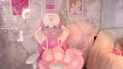 Snapshot of cutie_angels chatting on 20, 9, 2025 HelloMy name Eva online show from 20, 9, 2025