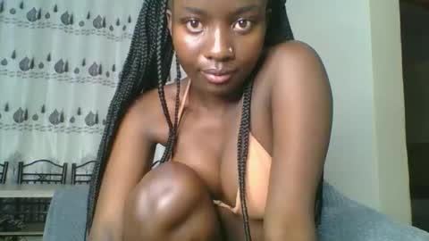 cutie_choco online show from 17, 4, 2026