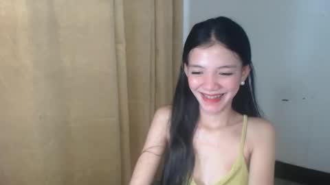 cutie_cristelle online show from 8, 11, 2025
