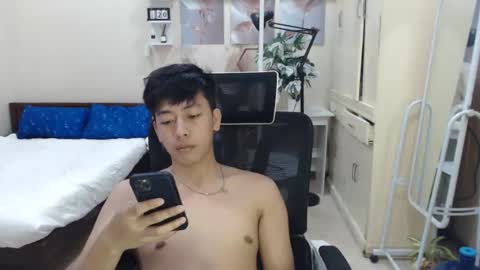 Neil Taylor online show from 1, 12, 2025