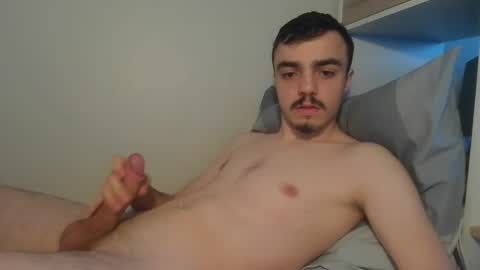 Snapshot of cutie_garlix chatting on 7, 7, 2026 cutie garlix online show from 7, 7, 2026