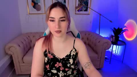  Your Louise  follow me  online show from 14, 12, 2024