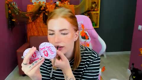 Lina online show from 14, 10, 2025