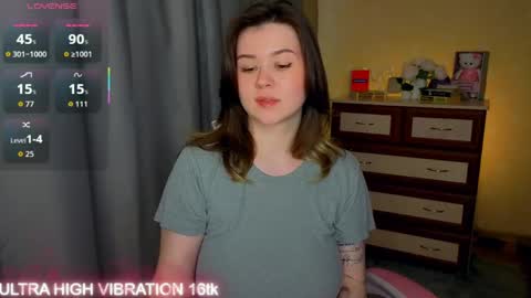 Snapshot of cutie_mili chatting on 13, 5, 2026 mili online show from 13, 5, 2026