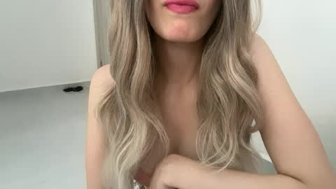 Call me cutie online show from 22, 4, 2026