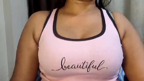 Snapshot of cutie_ruhi chatting on 28, 4, 2026 Ruhii online show from 28, 4, 2026