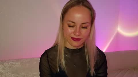 Snapshot of cutie_xoxo_ chatting on 11, 6, 2026 cutie_xoxo_ online show from 11, 6, 2026
