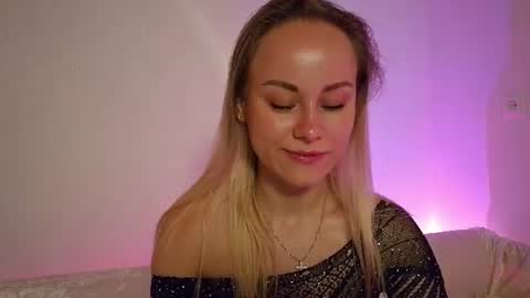 cutie_xoxo_ online show from 18, 6, 2026