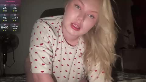 Julie  online show from 13, 5, 2026