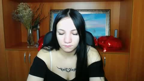 Snapshot of cutielady_ chatting on 17, 2, 2026 Emma online show from 17, 2, 2026