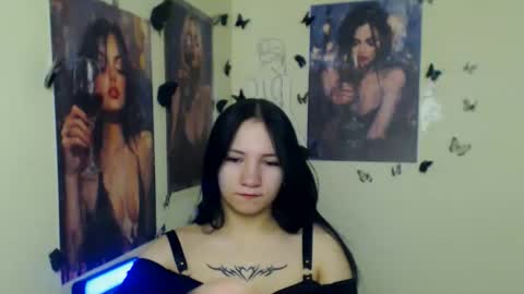 Snapshot of cutielady_ chatting on 18, 2, 2026 Emma online show from 18, 2, 2026
