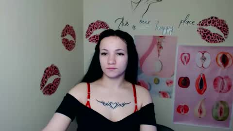 Snapshot of cutielady_ chatting on 28, 2, 2026 Emma online show from 28, 2, 2026