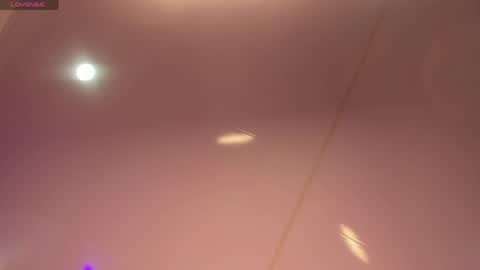 Snapshot of cuttie_blondie_dh chatting on 21, 4, 2026 Laura online show from 21, 4, 2026