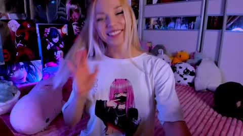 Nora online show from 6, 12, 2024