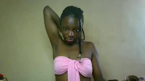 Snapshot of cutty_teshy chatting on 13, 2, 2025 cutty_teshy online show from 13, 2, 2025