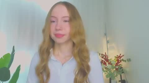 Snapshot of cuute_angell chatting on 15, 7, 2026 Virginia See you on Sunday online show from 15, 7, 2026
