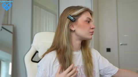 EMILY online show from 8, 2, 2025