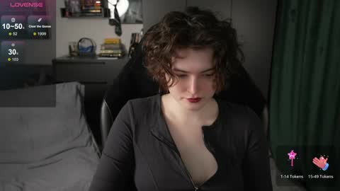 Snapshot of cybersamuraii chatting on 26, 4, 2026 Helen Blossom online show from 26, 4, 2026