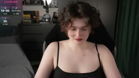 Snapshot of cybersamuraii chatting on 6, 5, 2026 Helen Blossom online show from 6, 5, 2026