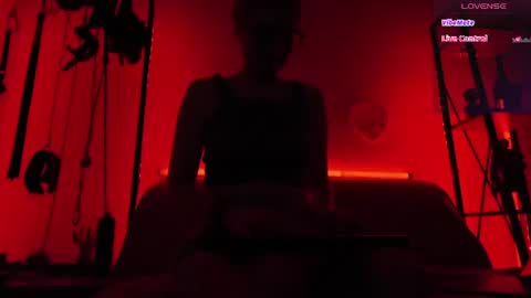 Snapshot of cyberxgoddess_ chatting on 18, 6, 2026 Lily Goddess online show from 18, 6, 2026
