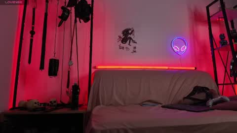 Snapshot of cyberxgoddess_ chatting on 21, 6, 2026 Lily Goddess online show from 21, 6, 2026