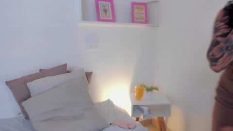 Cylie online show from 1, 1, 2025