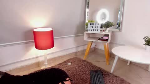 Cylie online show from 19, 12, 2025