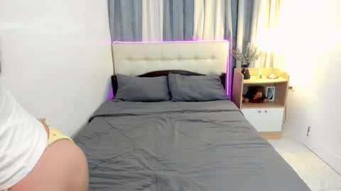 cynthiagwapa09 online show from 11, 11, 2025