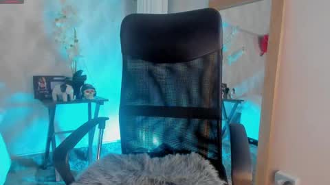 Snapshot of cyntia_adams chatting on 16, 2, 2025 cyntia_adams online show from 16, 2, 2025