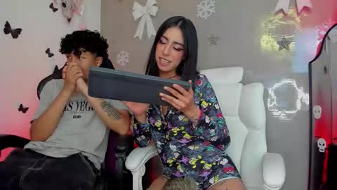 Snapshot of cyrusandgrase chatting on 2, 12, 2025 cyrusandgrase online show from 2, 12, 2025